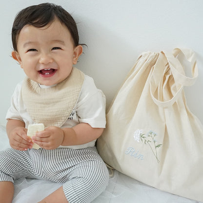 一升餅 1歳誕生日 刺繍名入れ 名前入りリュック・生成り・ラ・フルール