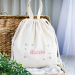 画像をギャラリービューアに読み込む, 刺繍名入れ 1歳誕生日 一升餅 名前入りリュック・生成り・フルールミニョン・ピンク
