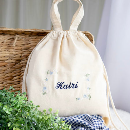 刺繍名入れ 1歳誕生日 一升餅 名前入りリュック・生成り・フルールミニョン・ブルー