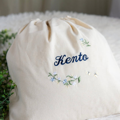 1歳誕生日 刺繍名入れ 一升餅 名前入りリュック・生成り・リンディ・ブルー