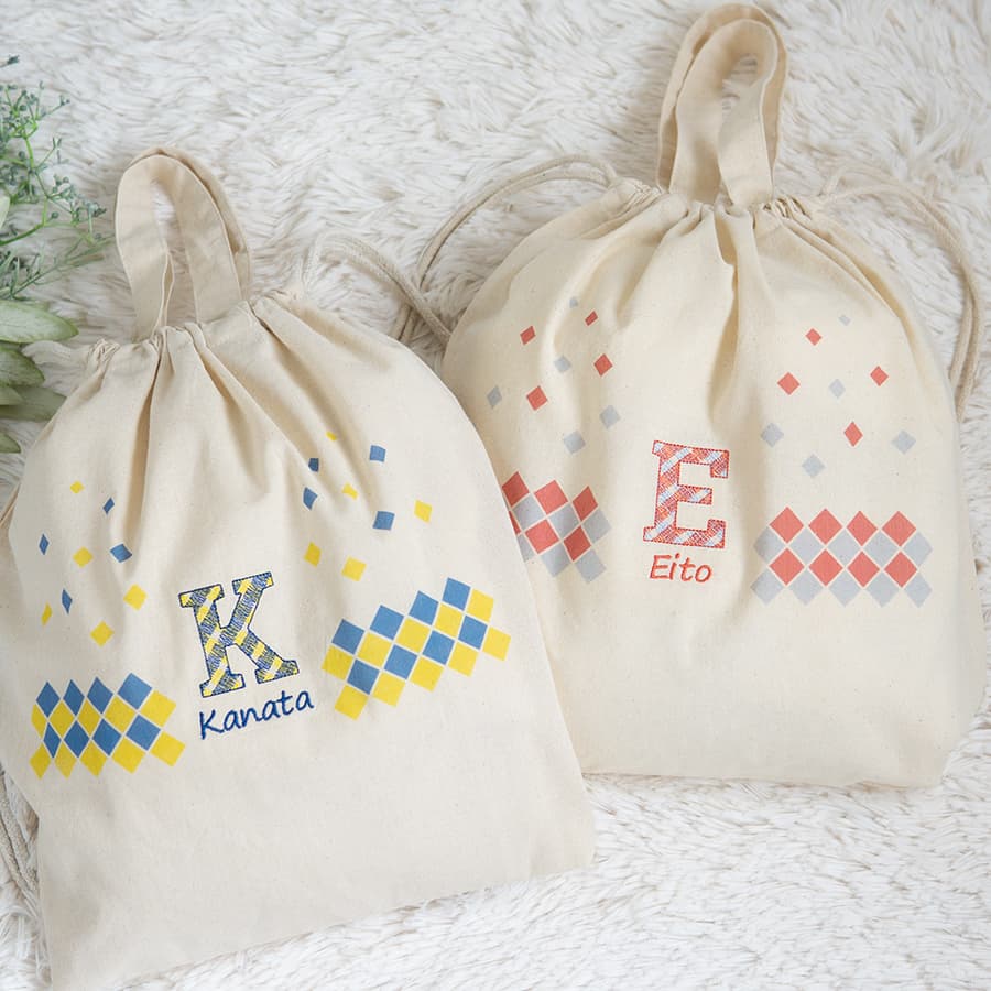 1歳誕生日 一升餅 刺繍名入れ 名前入りリュック・チェック・ザ・ステップ