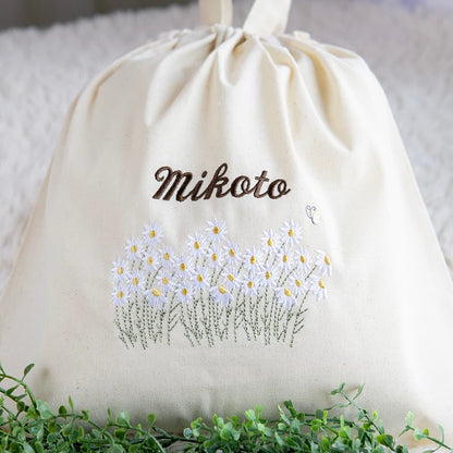 刺繍名入れ 1歳誕生日 一升餅 名前入りリュック・生成り・フルール・ド・コリーヌ