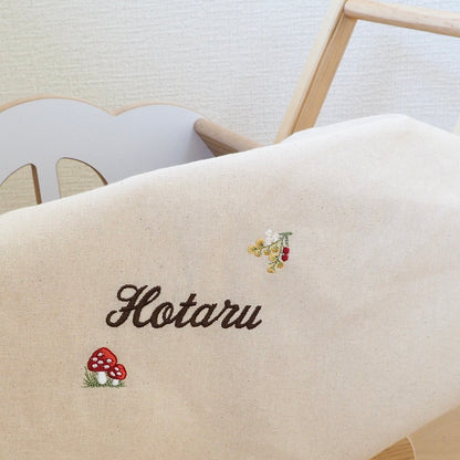 刺繍名入れ 1歳誕生日 一升餅 名前入りリュック・生成り・シャンピニオン