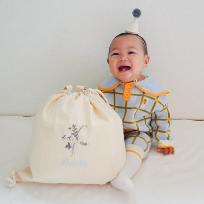 一升餅 1歳誕生日 刺繍名入れ 名前入りリュック・生成り・トレフルブラン