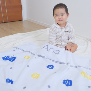名前入りブランケット ちょうちょとねんねとスタイとミニハンカチのセット